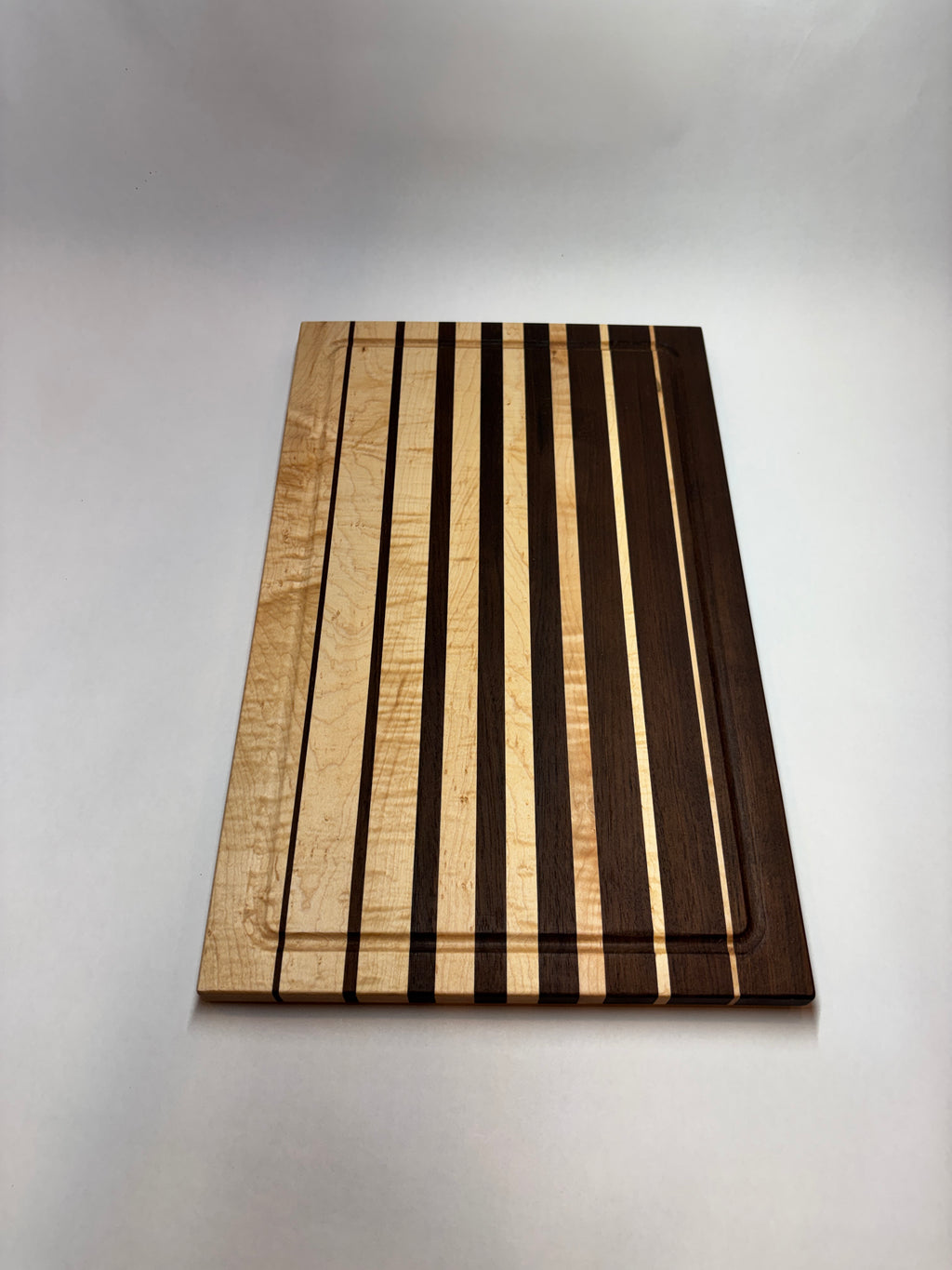 Gradient Cutting Board